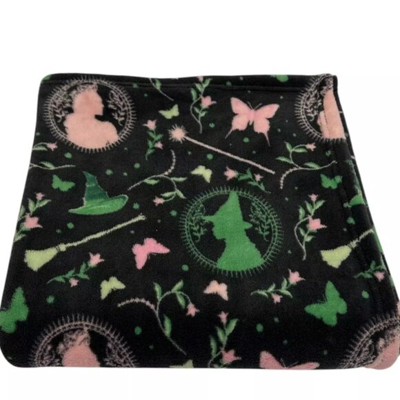 Wicked Blanket Witches Silhouette Print Throw Blanket Wicked Movie Throw Blanket - Picture 10 of 11